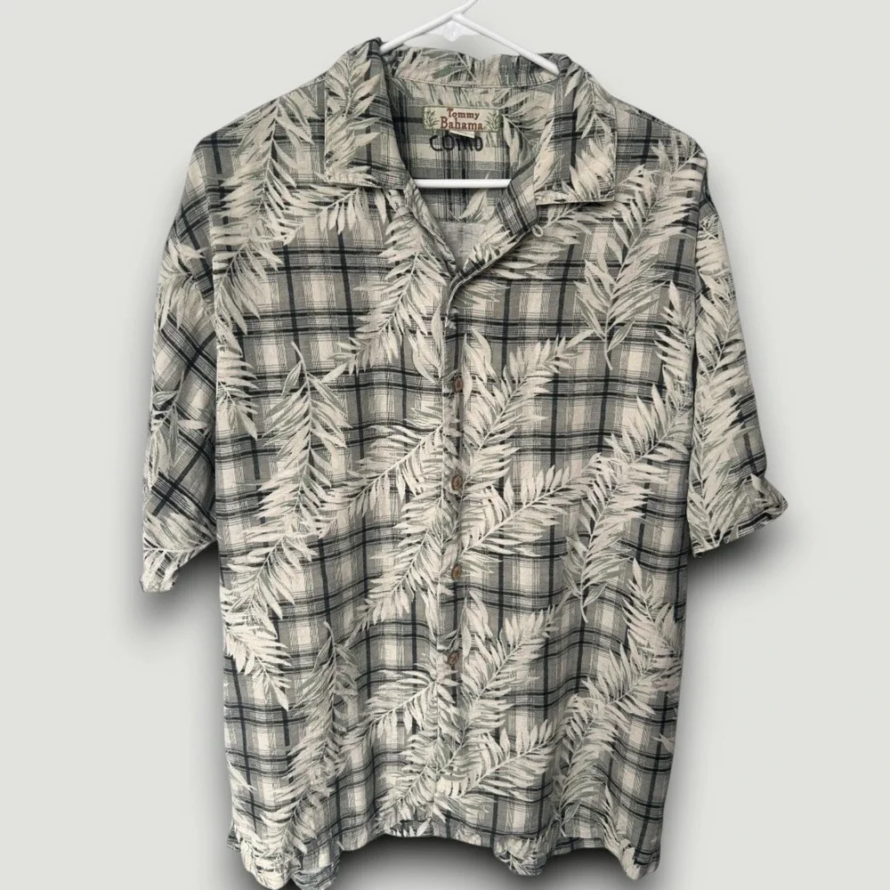 Tommy‎ Bahama Mens Shirt Silk M Green White Casual Aloha Vacation Island Beach